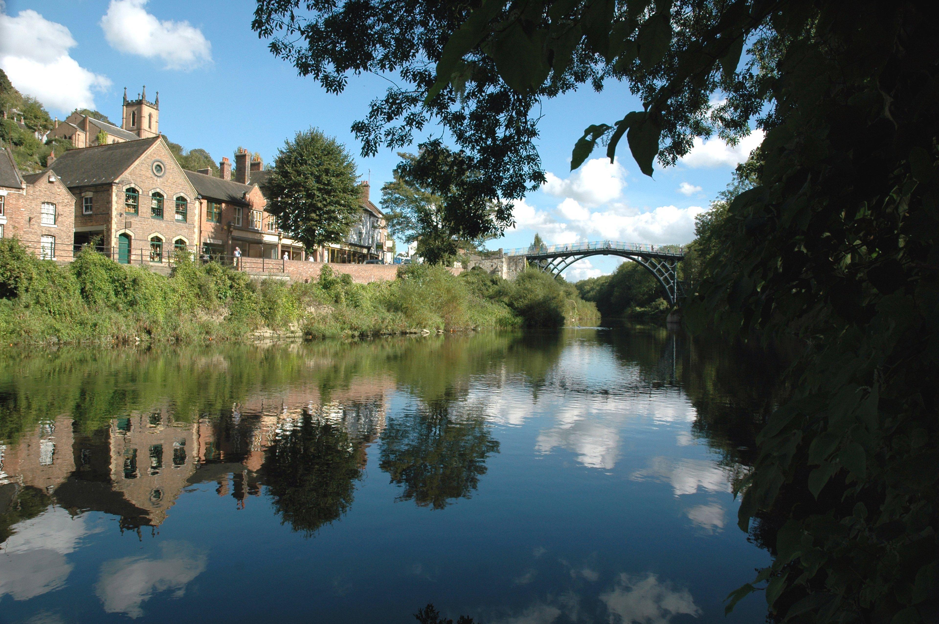 Holiday Inn Telford Ironbridge, An Ihg Hotel Buitenkant foto