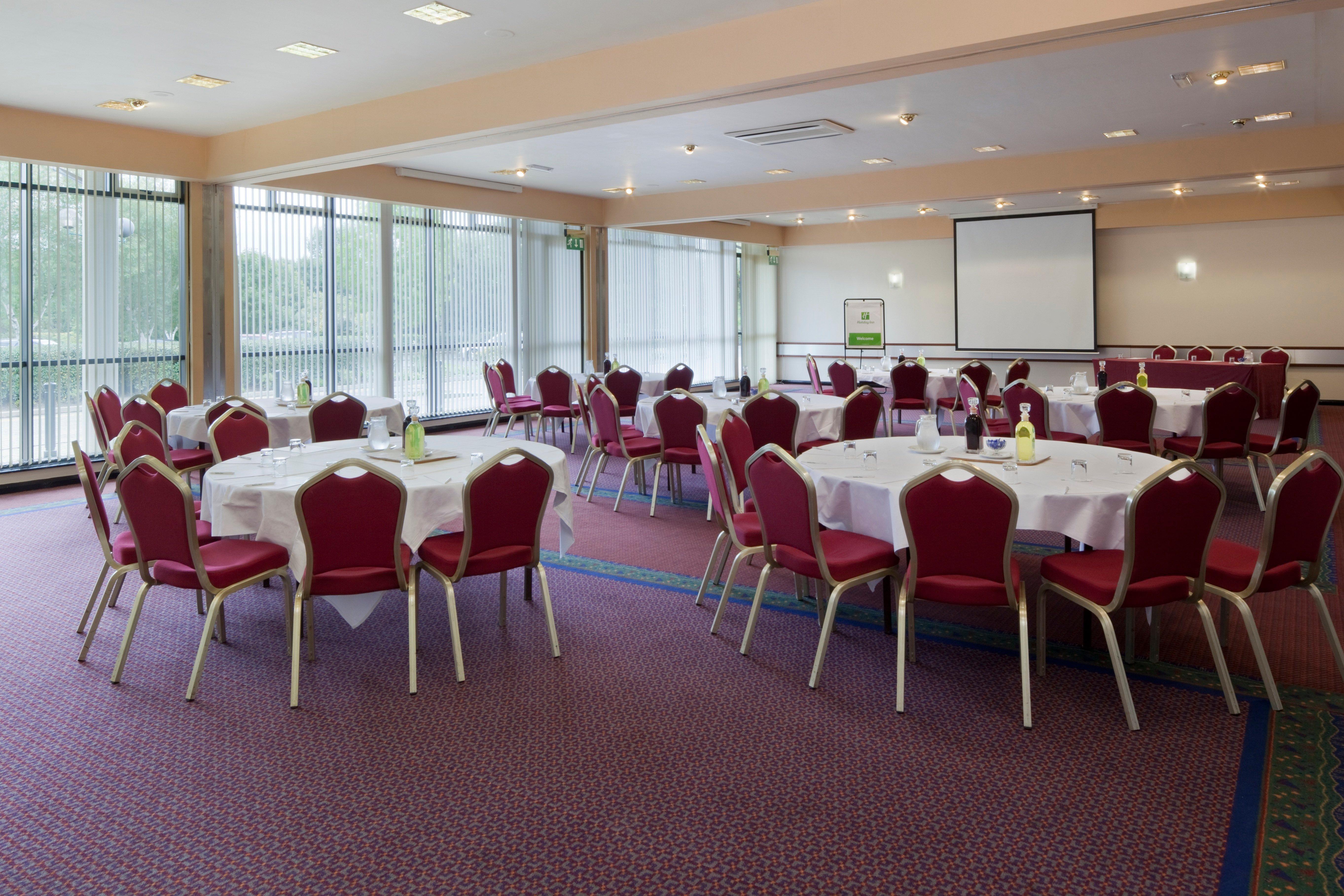 Holiday Inn Telford Ironbridge, An Ihg Hotel Buitenkant foto